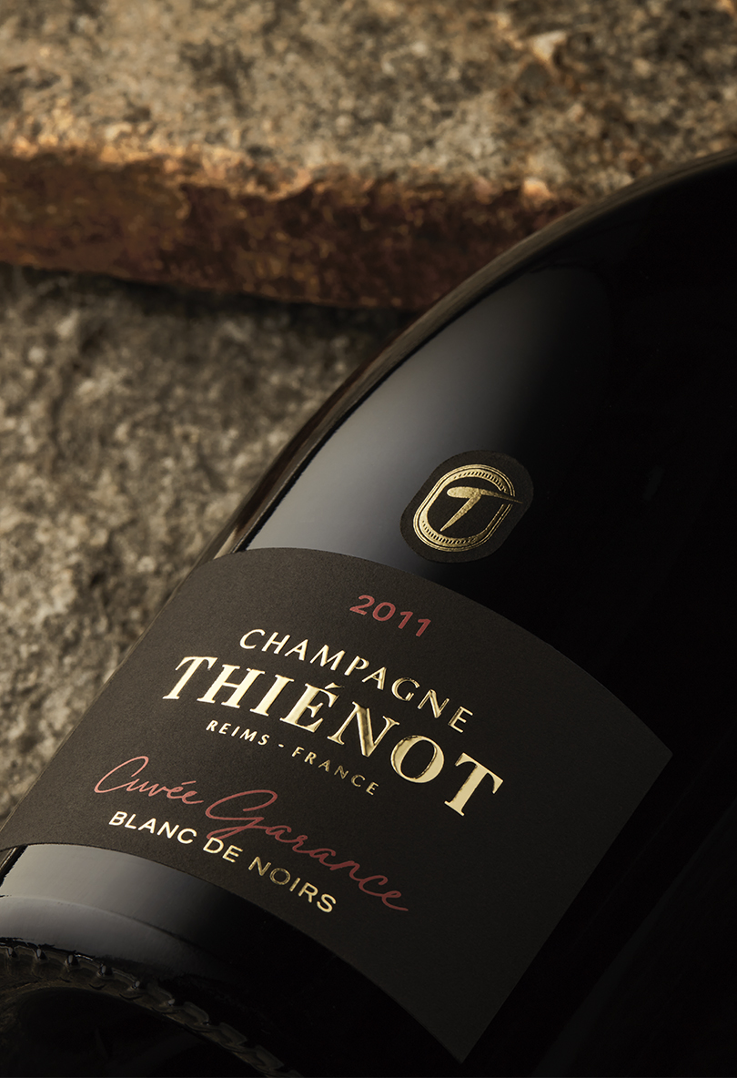 Family Collection - Only vintage champagnes, signed by the Thiénot