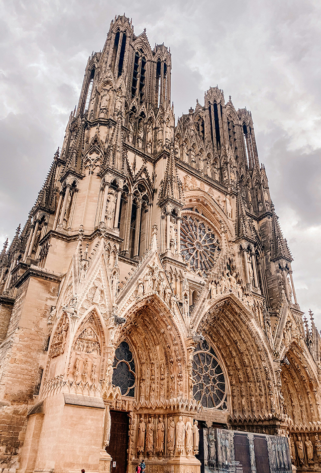 La Cattedrale Notre-Dame di Reims, capolavoro gotico classificato Patrimonio UNESCO.